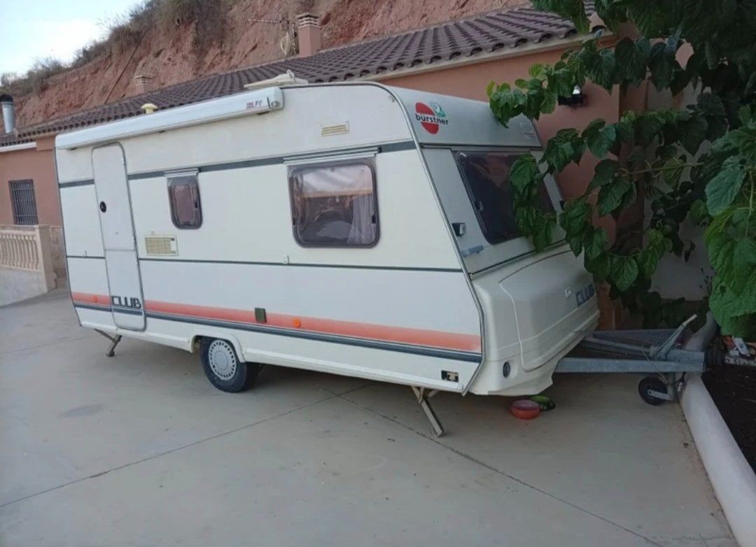 BURSTNER CLUB — caravana en venta de segunda mano y ocasión