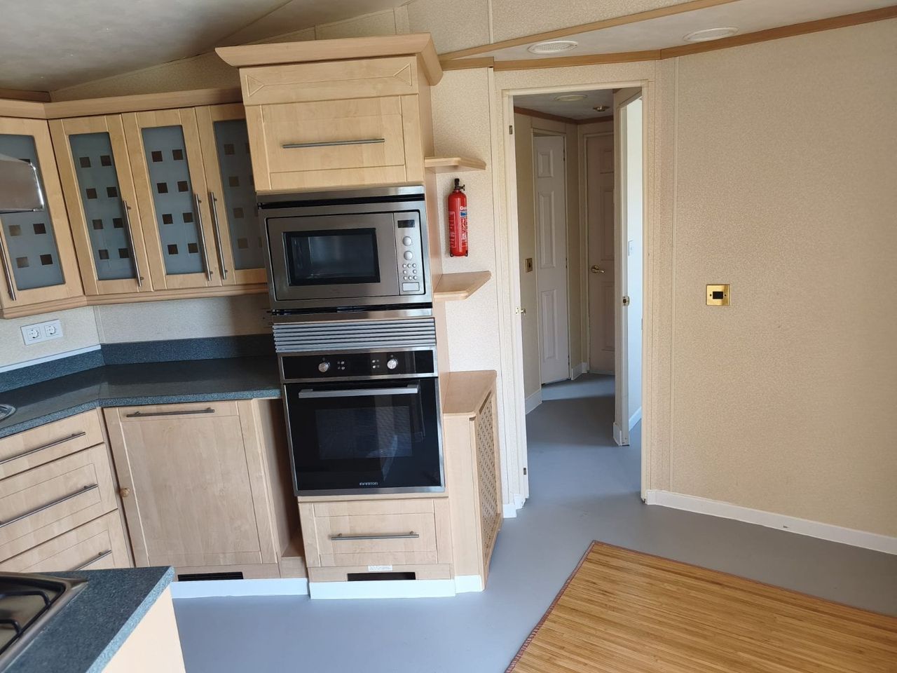 BK Senator — mobil home en venta de segunda mano, ocasión y premium