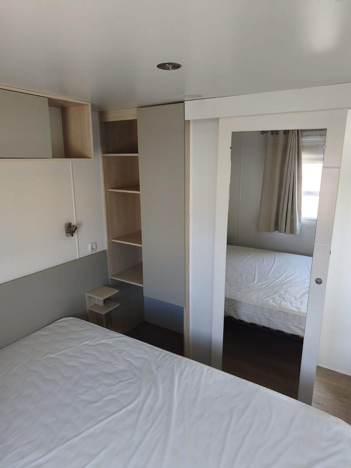 Trigano Gris 2 — mobil home en venta de segunda mano, ocasión y premium